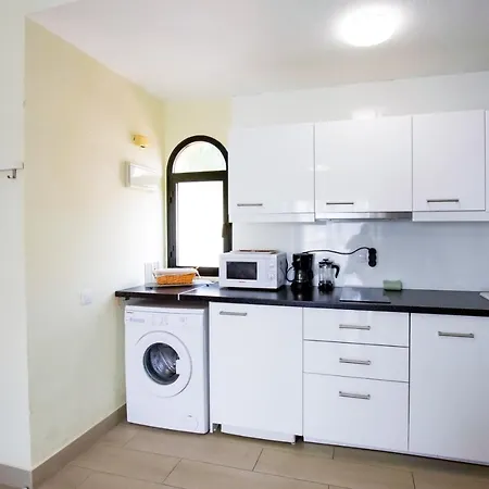 Book Jet - Premium Pool View&wifi